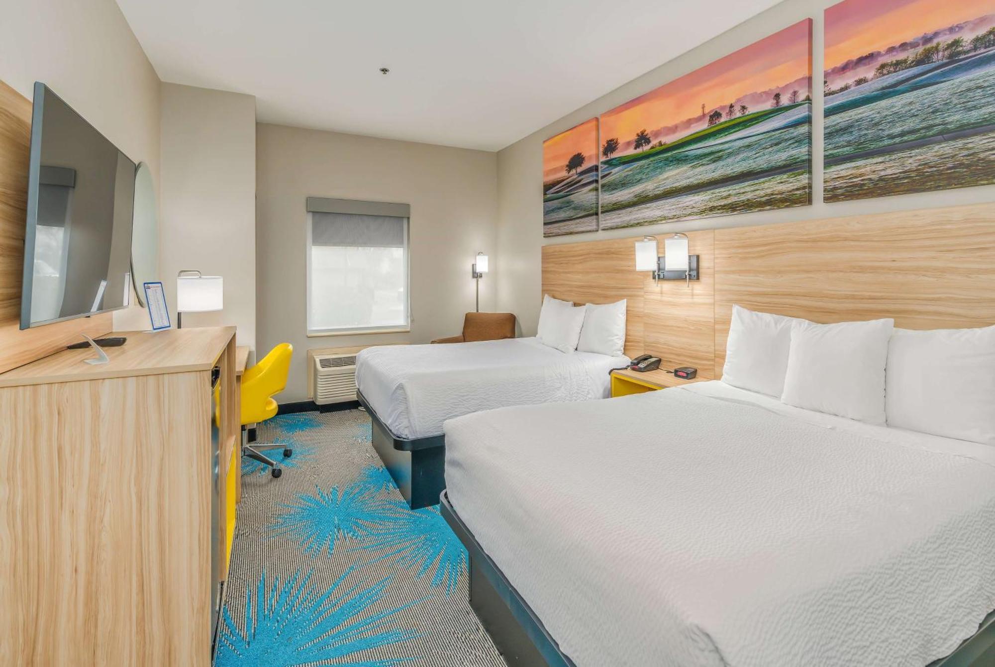Days Inn & Suites By Wyndham Prattville-Montgomery Екстер'єр фото